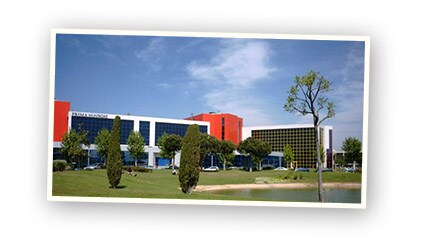 1998<br />Las oficinas de Ferrero Ibérica S.A. se mudan al edificio 