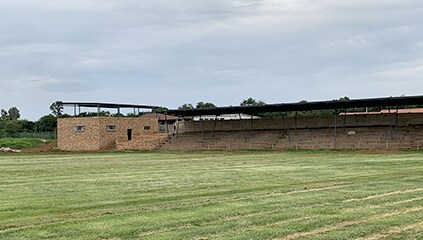 Centro sportivo Laerskool De Deur: veduta d’insieme