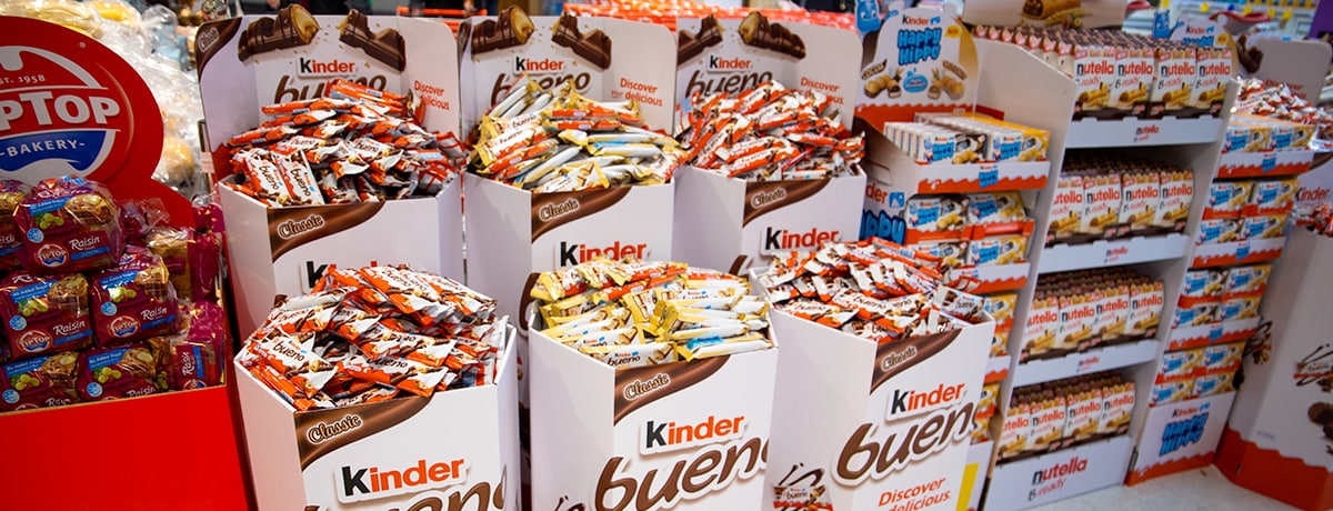 Ferrero saves 10km2 of plastic with 100% recyclable Kinder Bueno retail displays Ferrero saves 10km2 of plastic with 100% recyclable Kinder Bueno retail displays